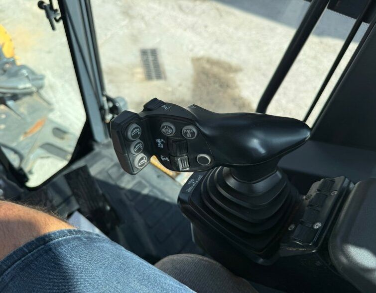 JOHN DEERE  672GP AWD **ZUGELASSEN**